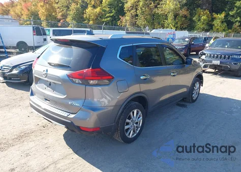 2017 Nissan Rogue Sv z USA, uszkodzony, nr VIN KNMAT2MV6HP505346